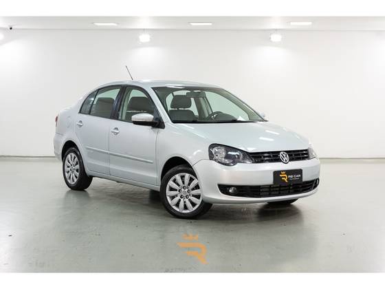 VOLKSWAGEN POLO SEDAN 1.6 MI 8V FLEX 4P MANUAL VOLKSWAGEN POLO SEDAN 1.6 MI 8V FLEX 4P MANUAL